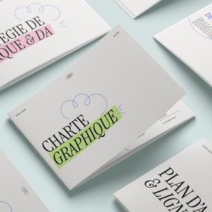 Set sjablonen in het Frans voor freelance grafisch ontwerper - klantreis, grafisch charter, merkstrategie, proces, conceptportaal