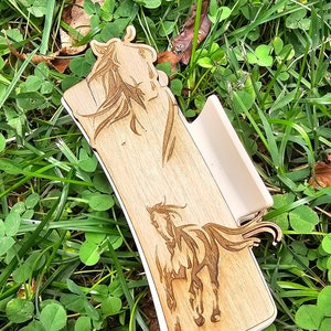 Large Hair Claw Clip, Engraved Horse Head, Hair accessory, Hair Clip, Custom Claw Clip