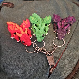 Articulated Baby Dragon Keychain, Fidget Toy, zipper pull, Stress Toy, Backpack, bag charm