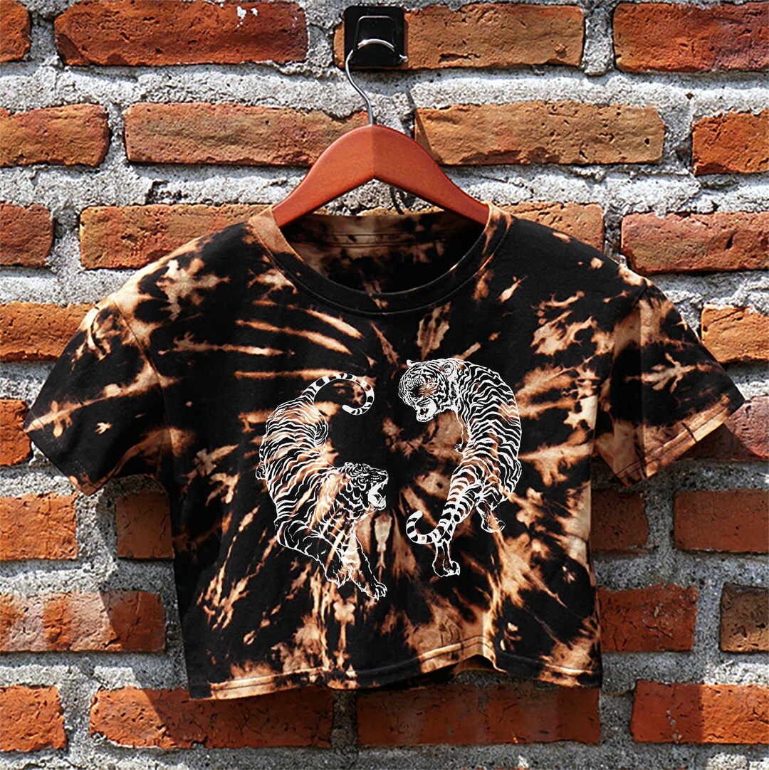 Tiger Crop Top, Tie Dye Top, Tiger Mama Shirt, Tiger Graphic
