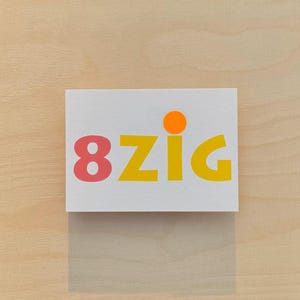 Geburtstagkarte „8zig“ / Karte zum runden 80. Geburtstag / Neonpunkt