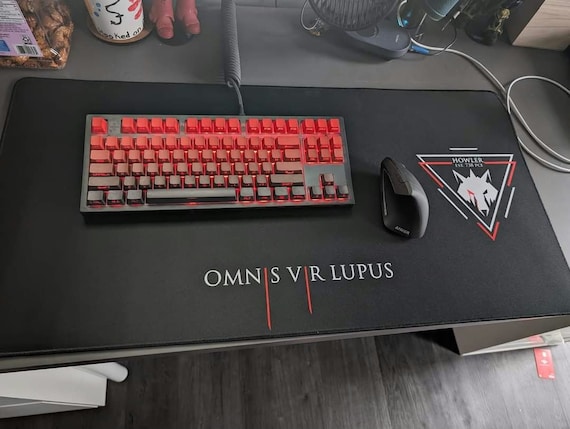 Howler 2, Omnis Vir Lupus, Red Rising, Desk Mouse Pad - Etsy