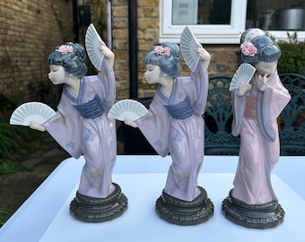Lladro Porcelain Figurines of 2 Japanese With Fan (4991) and 1