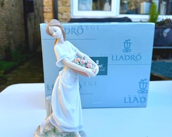 リヤドロ LLADRO 7704 アテネの庭 GARDENS OF ATHENS リヤドロ LLADRO 7704 アテネの庭 GARDENS OF ATHENS - メルカリ