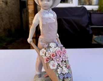 A Rare Lladro 1283 Porcelain Figurine of Wheelbarrow With Flowers