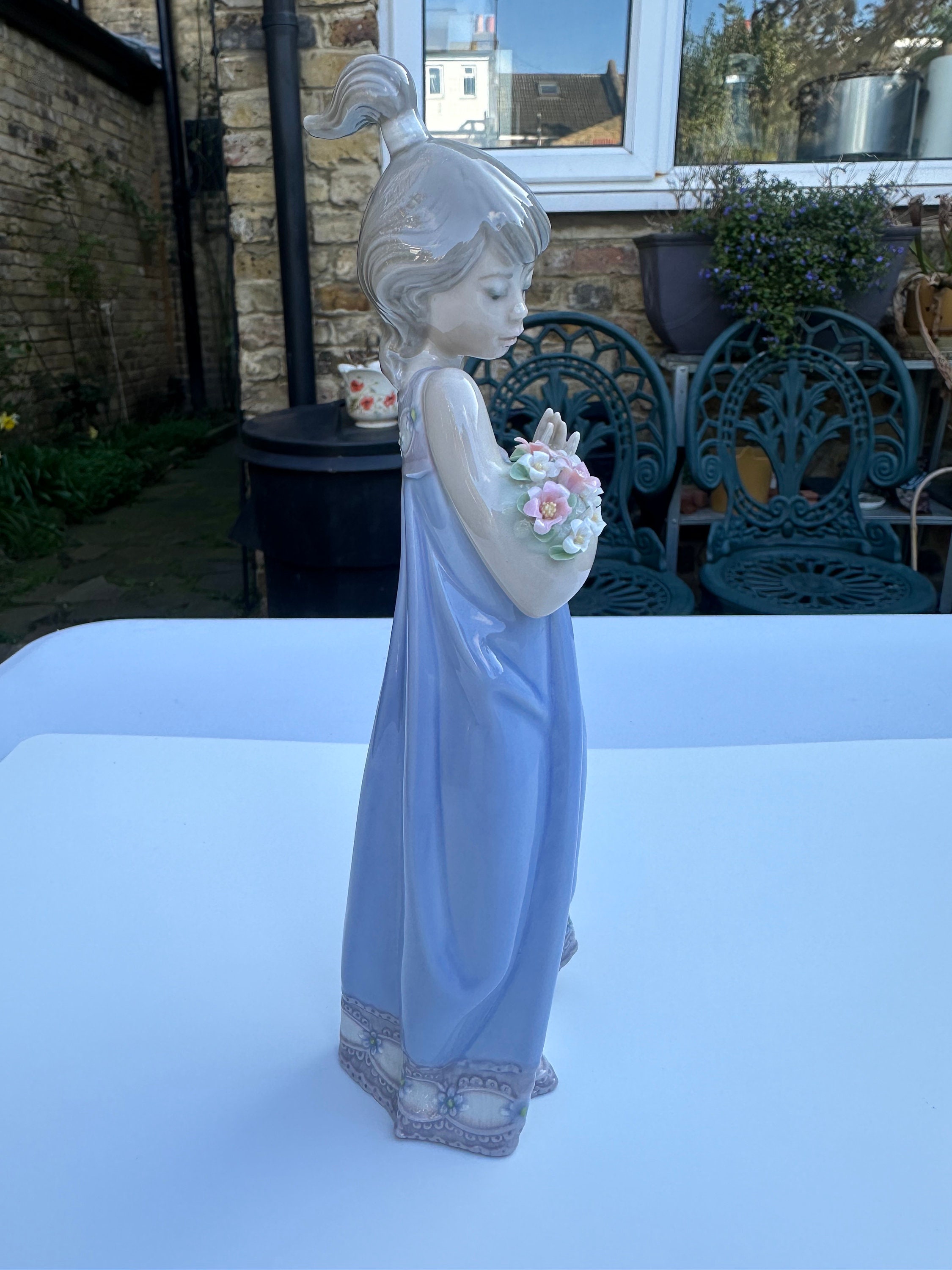 憧れの Lladro Signed A 5604 A of Figurine Porcelain Token Spring アンティーク雑貨