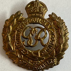 Royal Engineers Regiment Cap Badge