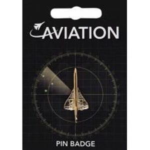 Puede incluir: Insignia de pin dorada con la silueta del avión supersónico Concorde sobre un fondo de pantalla de radar. La insignia de pin dice "Aviation Pin Badge" en la parte inferior.