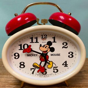 Vintage mickey mouse alarm clock - Etsy 日本