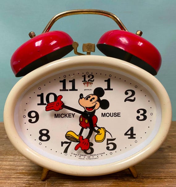 1960年 ミッキーマウス目覚まし時計 - Etsy 日本