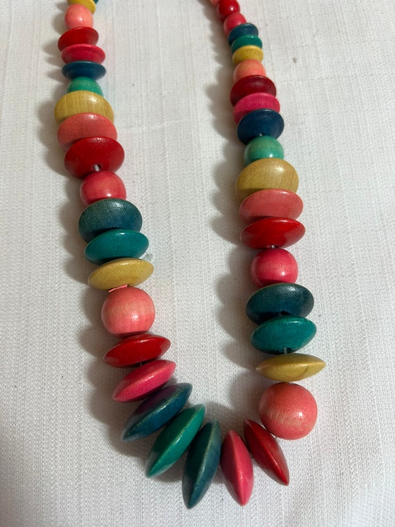 Vintage wooden beaded necklace