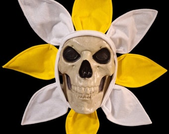 Giant flower spring summer hat for 12 foot skeleton skelly holiday costume