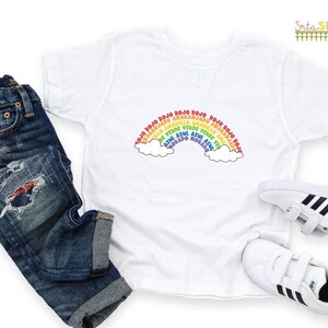 Los Colores Vocabulary Rainbow Tee T Shirt Bilingual Language Multilingual Dual Language Toddler Short Sleeve Tee White