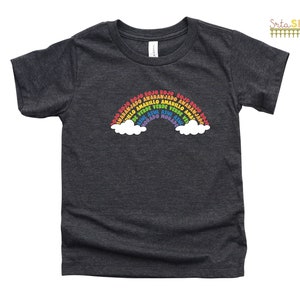 Los Colores Vocabulary Rainbow Tee T Shirt Bilingual Language Multilingual Dual Language Toddler Short Sleeve Tee imagem 8