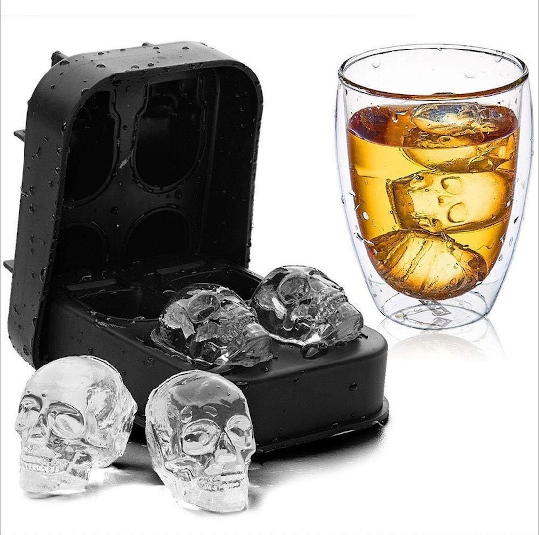 VEVOR Skull Ice Cube Tray 4-grid Skull Ice Ball Maker 1.6 in.x1.8 in. Each Flexible Black Silicone Ice Tray with Lid & Funnel