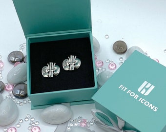 Nephrologist, renal doctor, nurse, health worker gift. ANATOMICAL KIDNEY CUFFLINKS with luxury gift packaging. Free Delivery