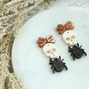 Halloween Cute Charms Spooky Acrylic Earring Pieces Bow Skull and Sparkly Spider Earring Acrylic Pieces DIY Earring Making Kit 3 Pairs