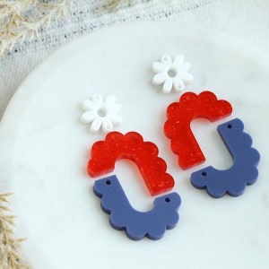 Patriotic Color Block Red White and Blue Scalloped Arch Earrings With ...
