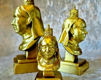 Bust of Her Majesty Queen Victoria. 3D Printed Royal Statue, Memorabilia, Vintage Style Sculpture, Regal Home Decor