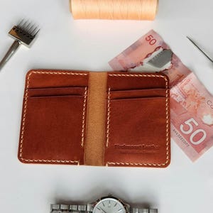 Horween Leather Wallet, Dundas Vertical Card Holder, Handmade Bifold Wallet, Full Grain Leather, Vegetable Leather, With Free Key Chain