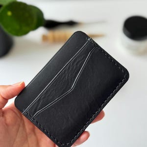 Horween-leer, Kipling handgemaakte kaarthouder, handgemaakte portemonnee, plantaardig leer, volnerf leer, minimalistische portemonnee, slanke portemonnee, cadeau