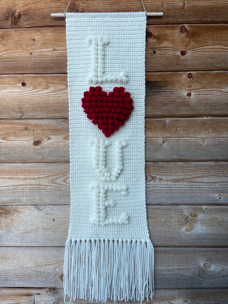 CROCHET PATTERN Threesome of Love Wall Hanging image 6