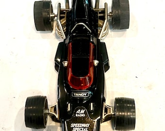 452ブリキＦ１カー John Player Special CORGI John Player Special F1 Model. For Sale at Ruby Lane