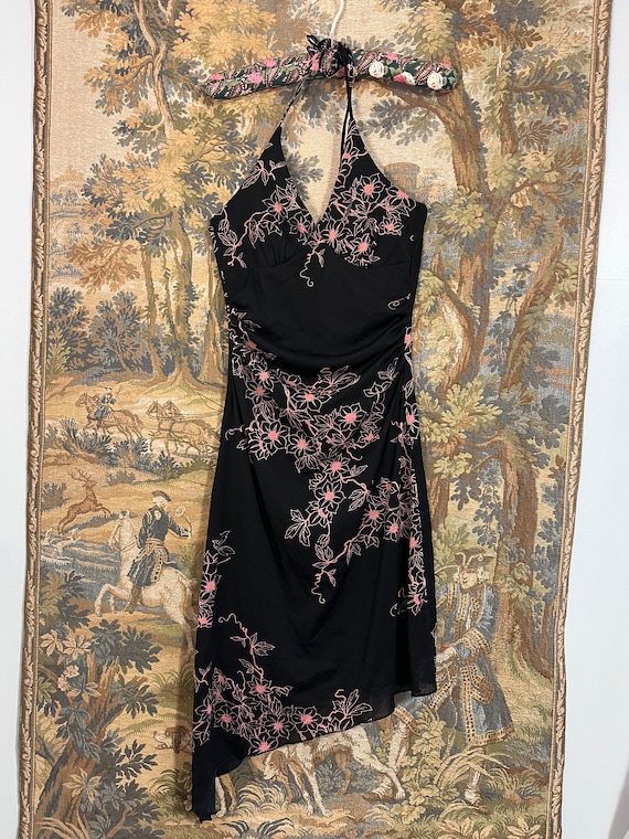 Charlotte russe black floral dress online