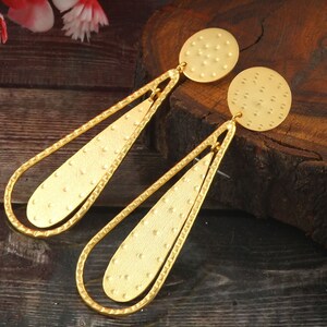 Hammered and Mate Texture Drop Shape Dangle Gold Plated Earrings, Hammered Earrings, art Deco Design Mate & Hammered Earrings Gift for Her