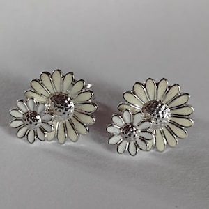 Georg Jensen Denmark beautiful sterling silver daisy earrings.