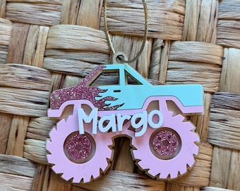 Etiqueta de acrílico personalizada para mochila Monster Truck, etiqueta con nombre para mochila infantil, llavero personalizado de Monster Truck