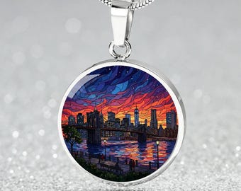 Collar o llavero con el horizonte de Manhattan desde Brooklyn, joyería estilo vitral con la costa de Nueva York, recuerdo personalizado de la ciudad.