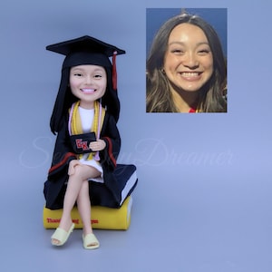 Custom Graduation Bobblehead Dolls, Personalized Graduation Bobblehead Gift From Photo, Female Bobblehead Graduation Statue Cake Topper