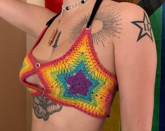 Download istantaneo PDF del modello Top all'uncinetto con stella arcobaleno