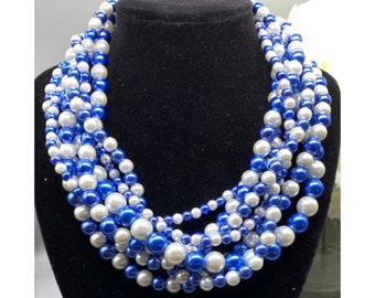 Collier 7 rangs avec perles de verre bleu roi et blanches, perles de verre de haute qualité, accents argentés, la taille des perles est de 6 mm, 8 mm, 10 mm, 12 mm