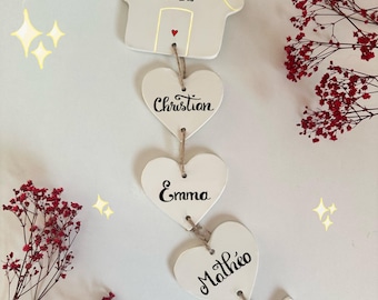 Hanging decoration with family names - Family wall hanging - Gift for family - Personalized gift