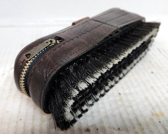 Trousse de brosse de voyage, trousse de brosse en cuir, trousse de toilette, trousse de toilette vintage, brosse de toilettage, étui en cuir de brosse