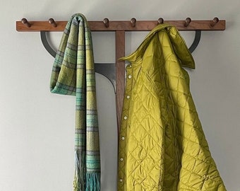 Handwoven plaid scarf: Cedar Grove