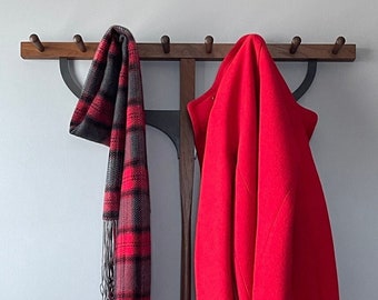 Handwoven plaid scarf: Fireside