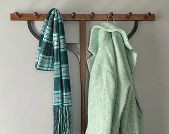 Handwoven plaid scarf: Winterberry