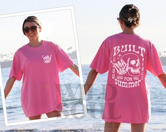 Retro Skeleton Beach T-Shirt: Comfort Colors Summer Graphic Tee