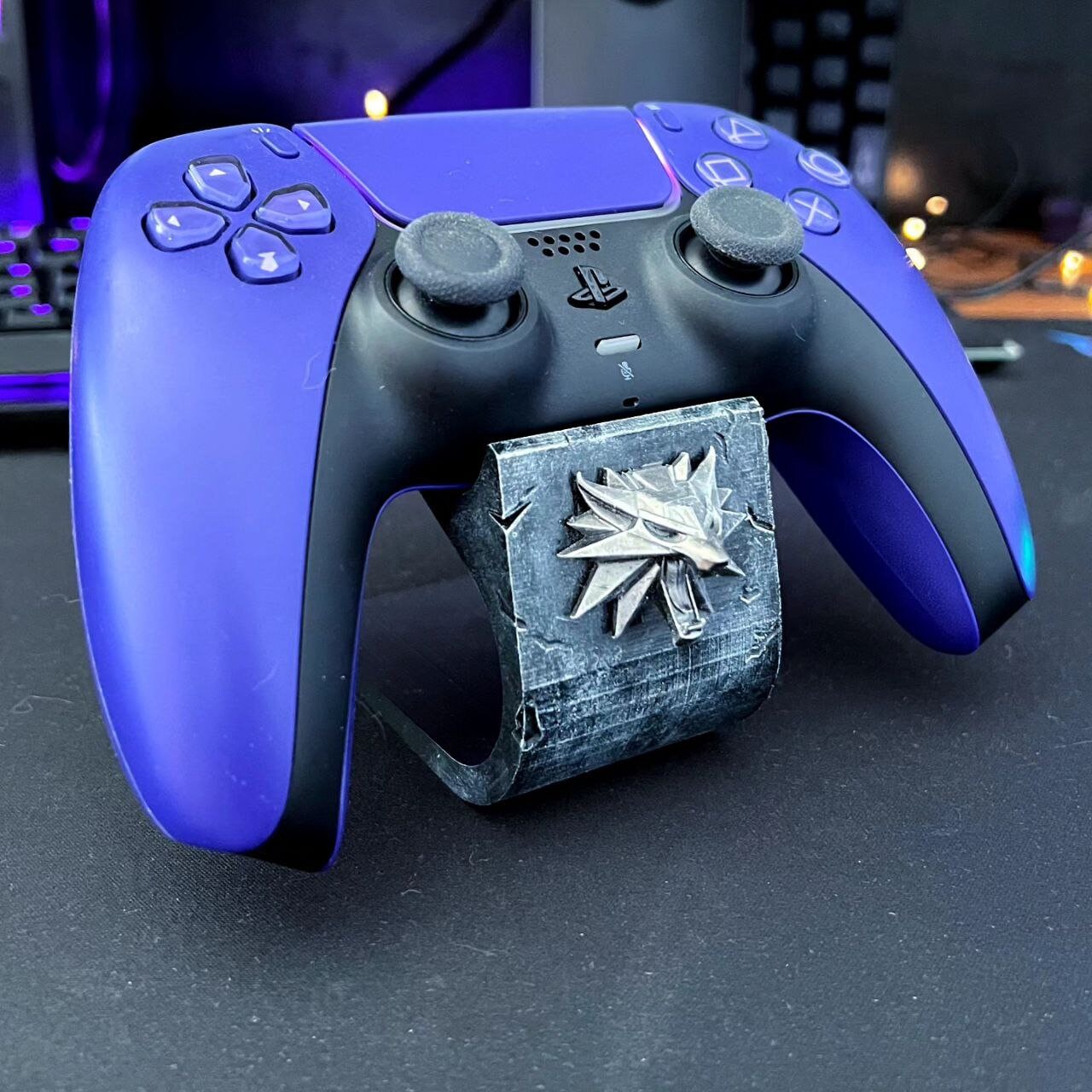 The Witcher Controller Stand Xbox Playstation or Nintendo Etsy