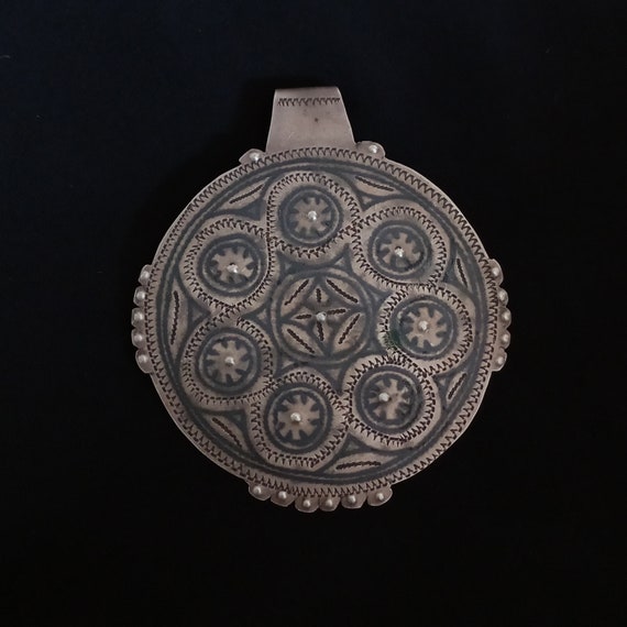 Ancien Pendentif Médaille Berbère Du Maroc - Bijou Vintage Occasion