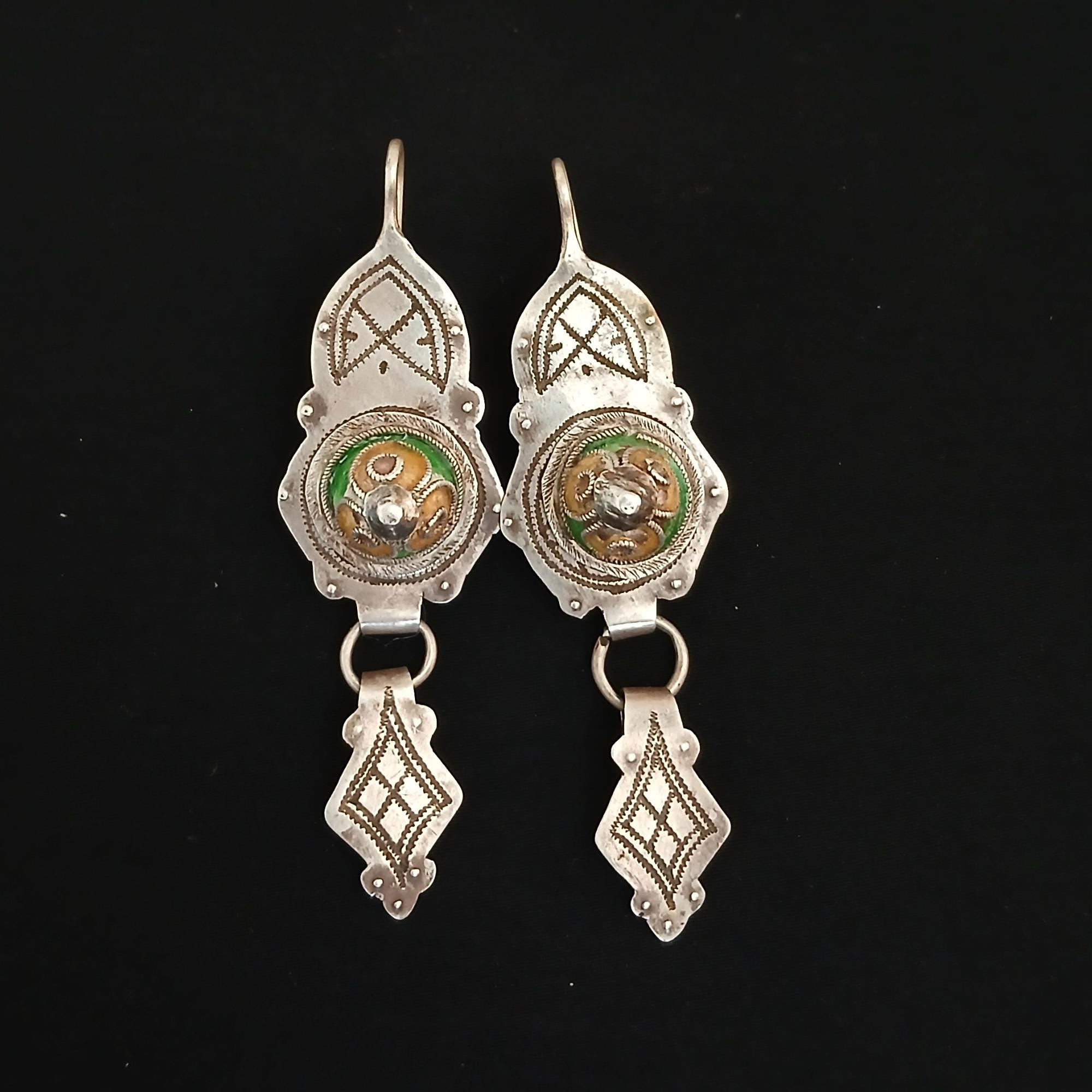 Boucles d'orelles berbères argentées antques du Maroc | Etsy | Boucle