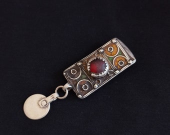 Very old rare pendant (herz). Ancient berber silver with enamel from southern MOROCCO. Antique berber jewelry