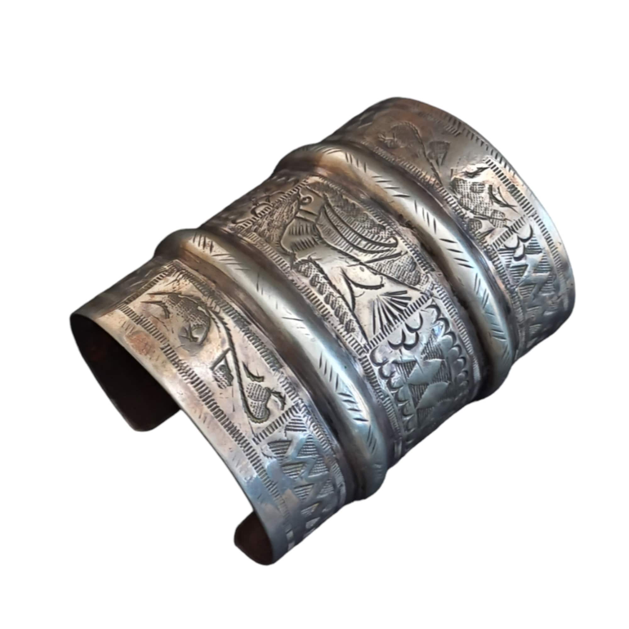 Bracelet Ethnique Argent Massif Tunisie .800 - Occasion, Manchette, à Nettoyer