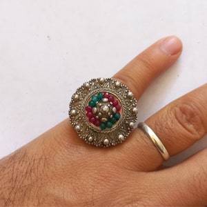 A wonderful ancient silver ring from Yemen. Antique jewelry