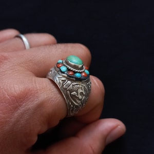 Old silver ring with coral and turquoise. from INDIA. Antique jewelry
