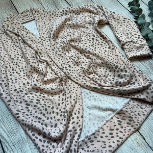 Kids curved cardigan