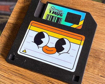 Retro Floppy Disk Coaster – Handmade Jesmonite Drink Coaster – Cute Tech Desk Decor – Geek Gift for Programmers Designers & Nerds